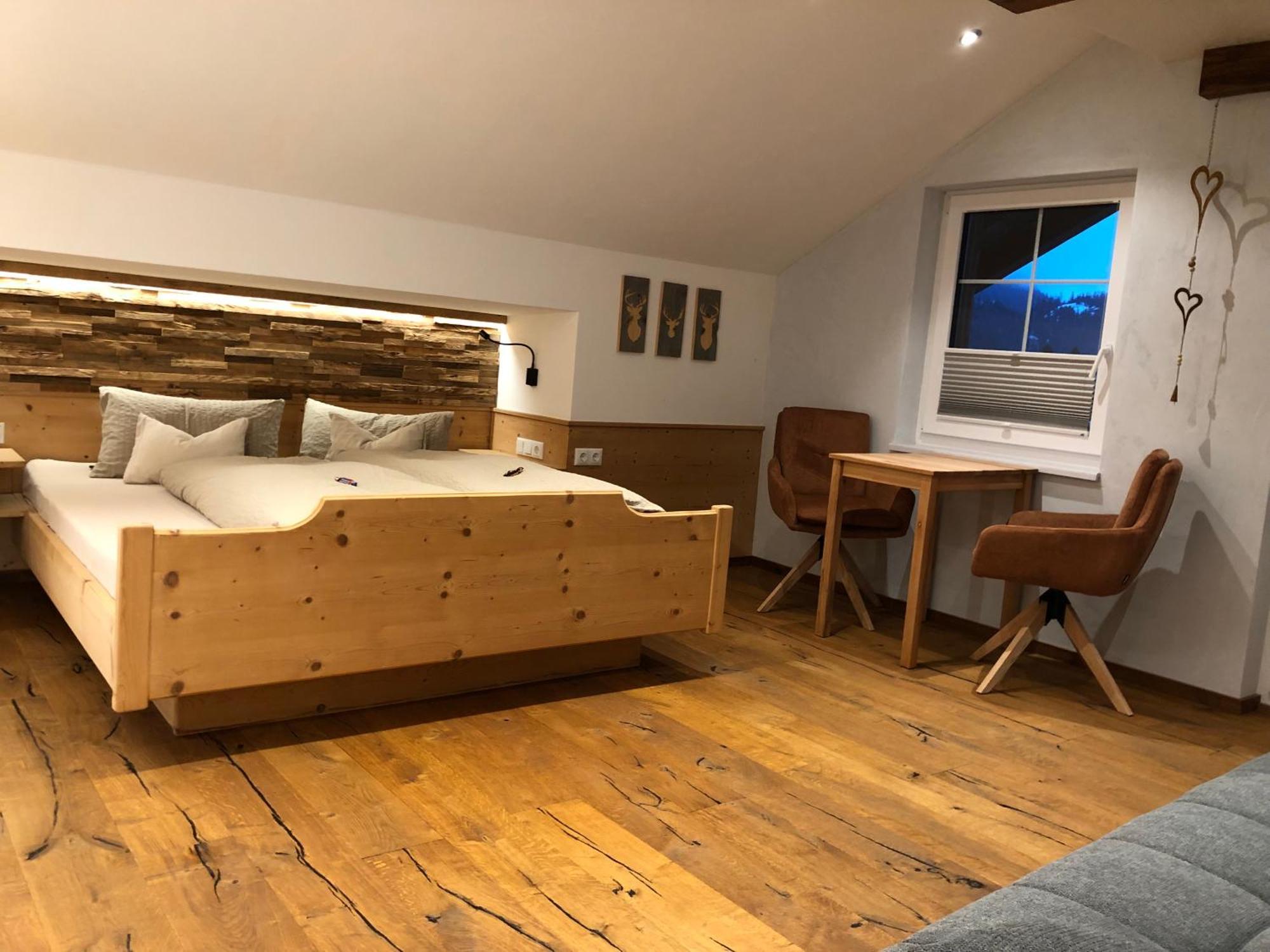 Trudis Hoamat Bach (Tyrol) Quarto foto